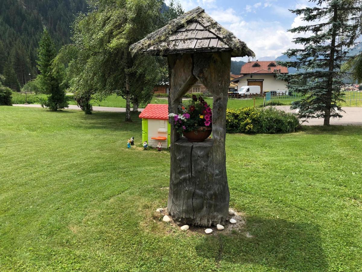 Mes Lastei Lejlighed Campitello di Fassa Eksteriør billede